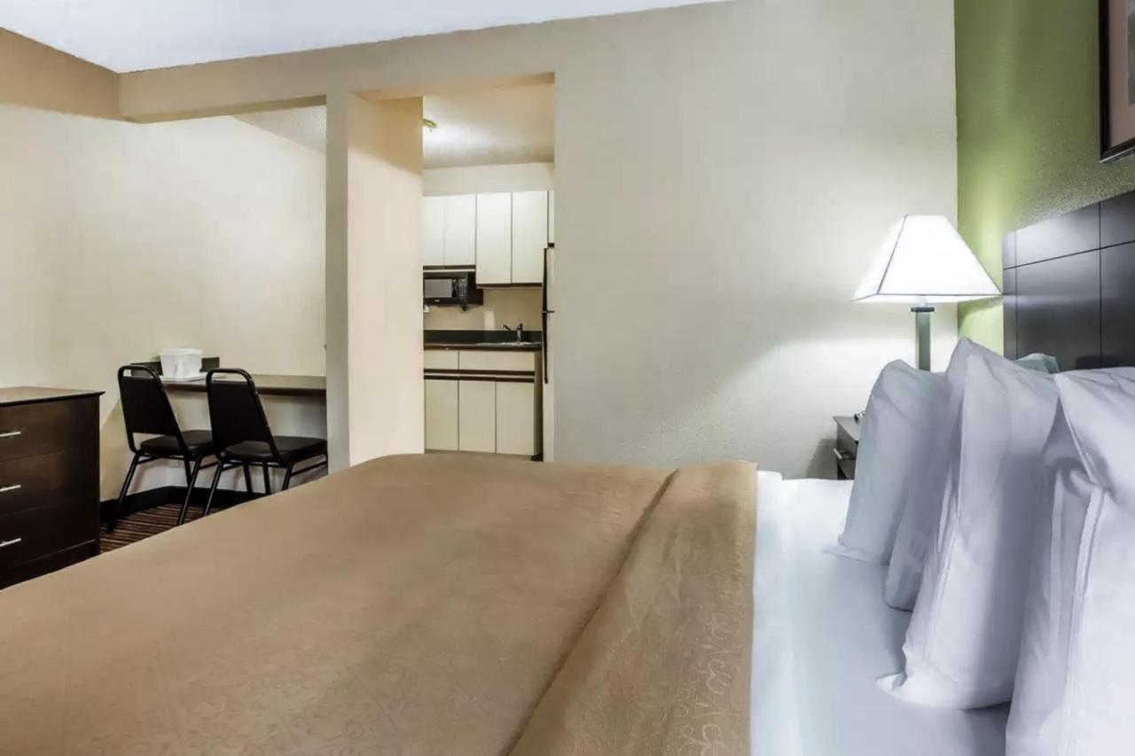 Suburban Studios Augusta Extérieur photo
