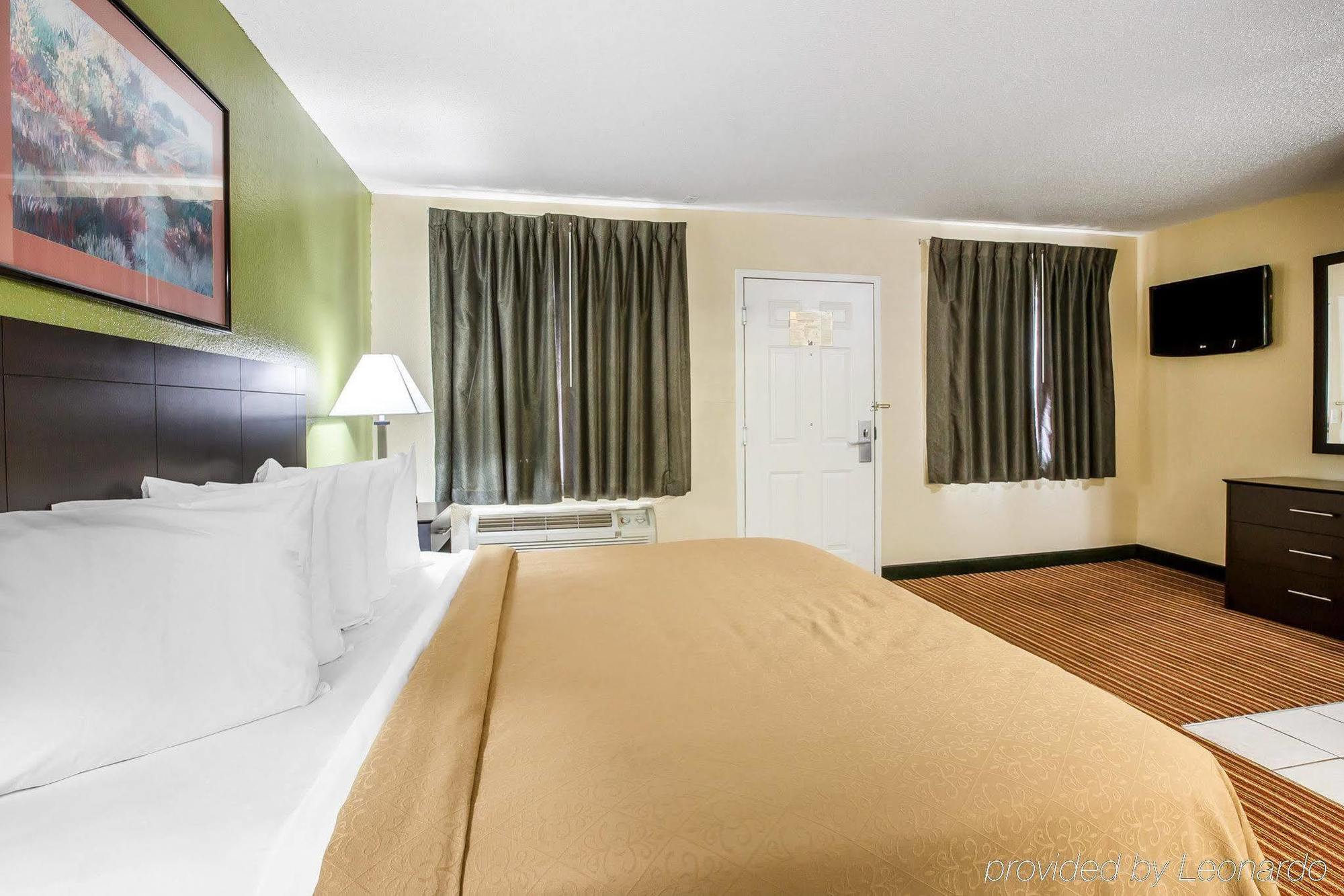 Suburban Studios Augusta Extérieur photo